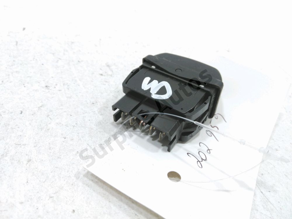 Commande lève-vitre avant droit