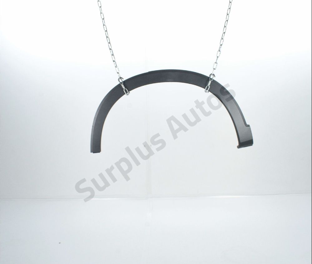 Elargisseur d'aile arrière gauche