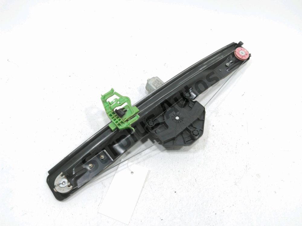 Lève-vitre électrique avant droit