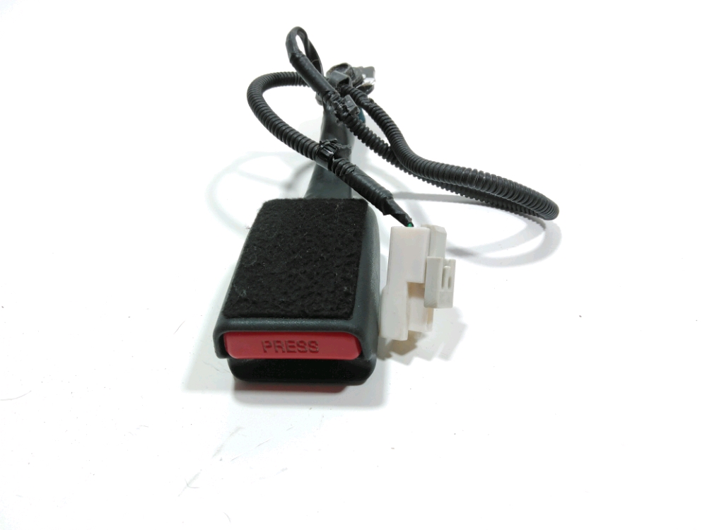 Ancrage ceinture avant droit