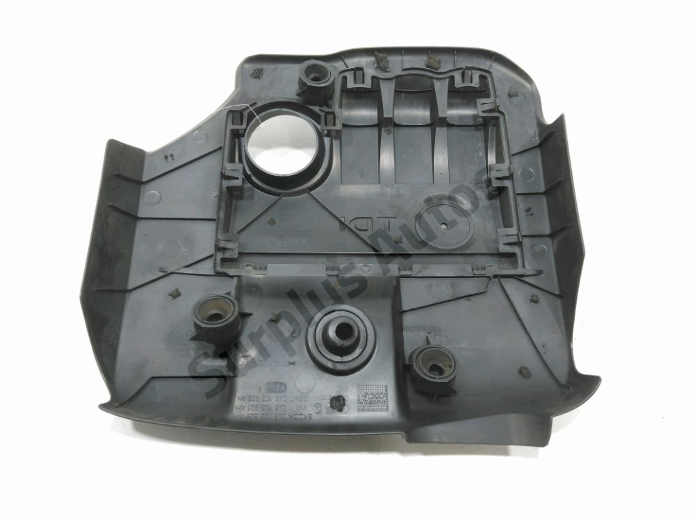 Cache moteur supérieur