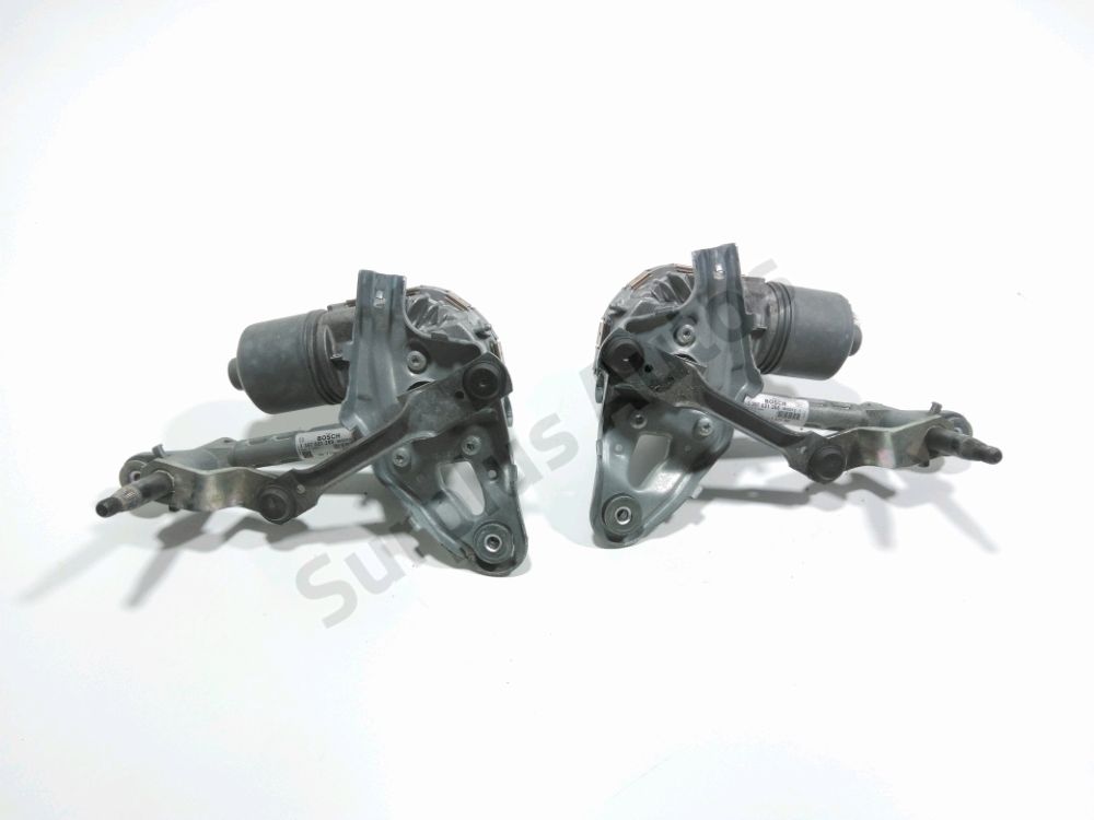 Mécanisme + moteur d'essuie glace avant