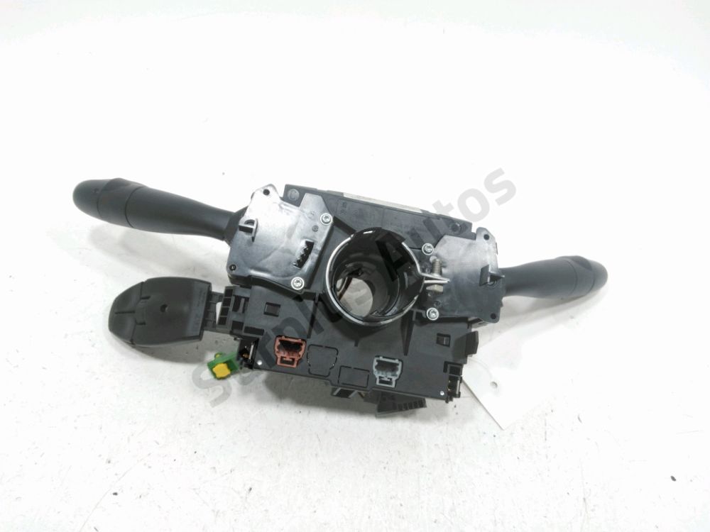 Commande sous-volant