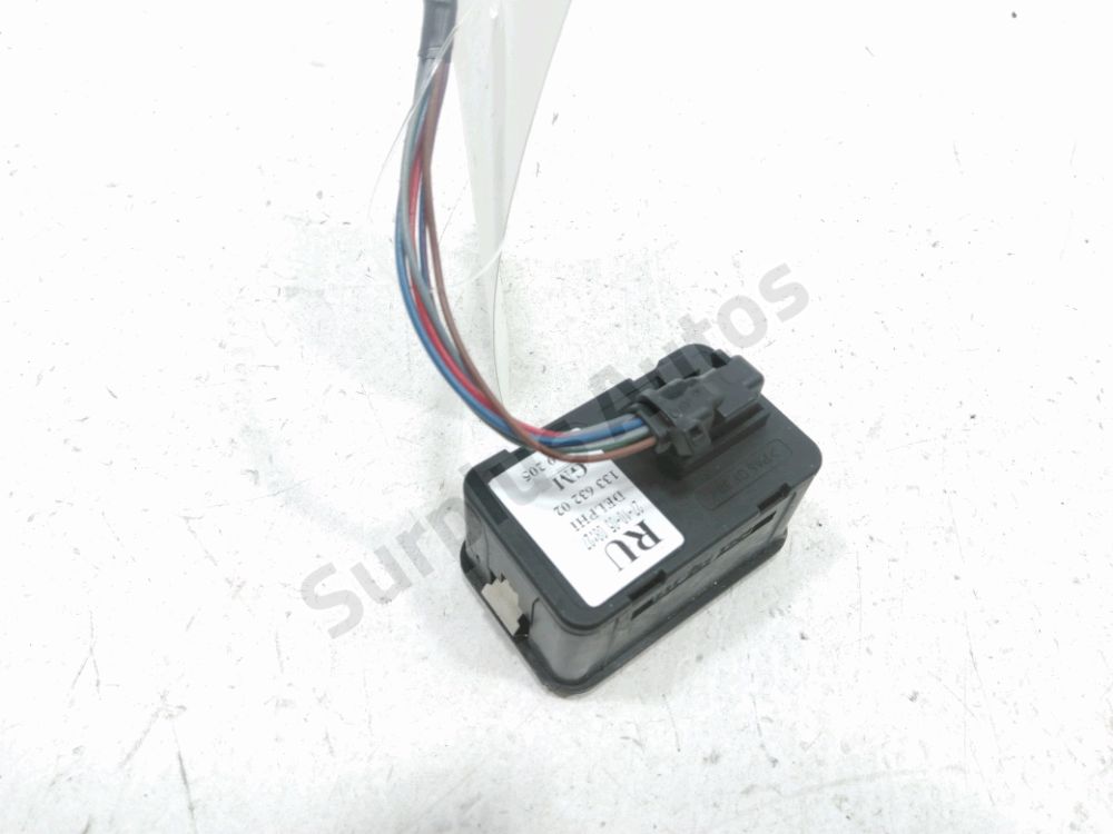 Commande lève-vitre avant gauche