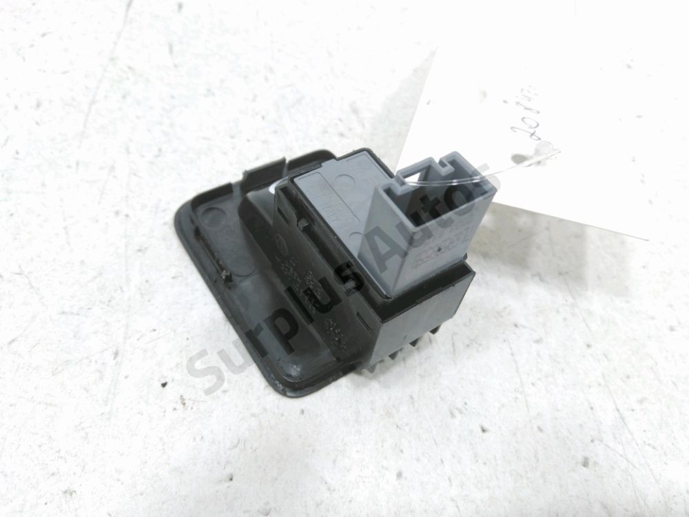 Commande lève-vitre avant droit