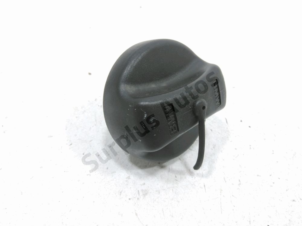 Bouchon de réservoir à carburant