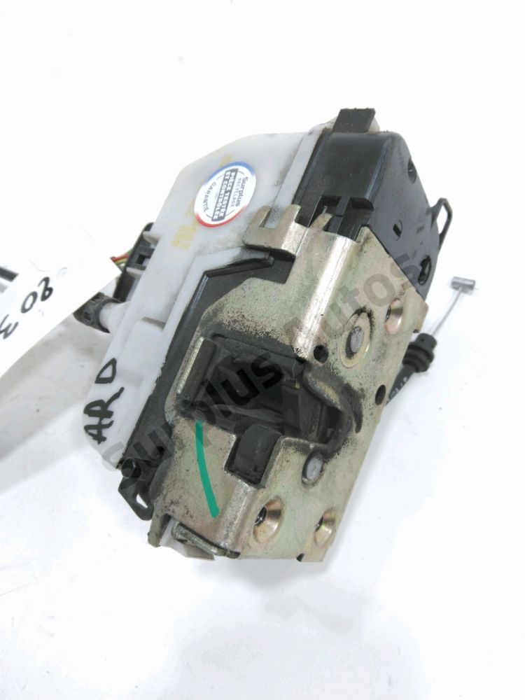 Serrure de porte arrière droite