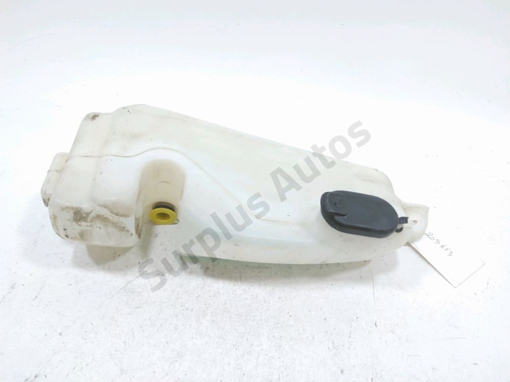 Réservoir de lave glace avant