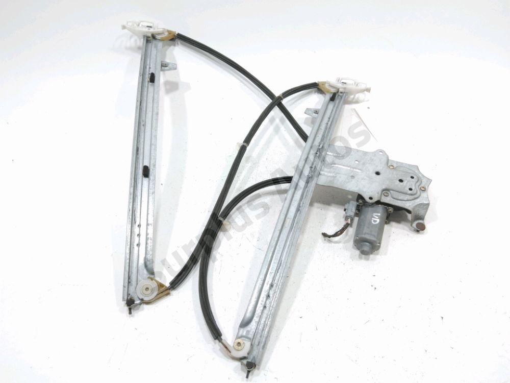 Lève-vitre électrique avant droit