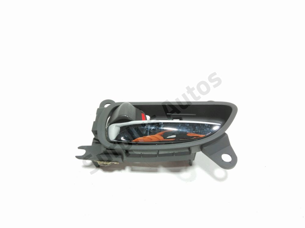 Poignée intérieure porte avant gauche