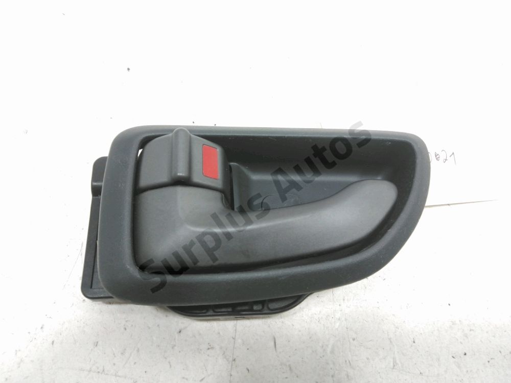 Poignee interieure porte arriere gauche