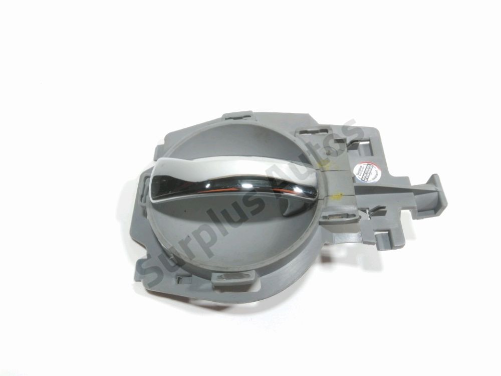 Poignee interieure porte arriere droite