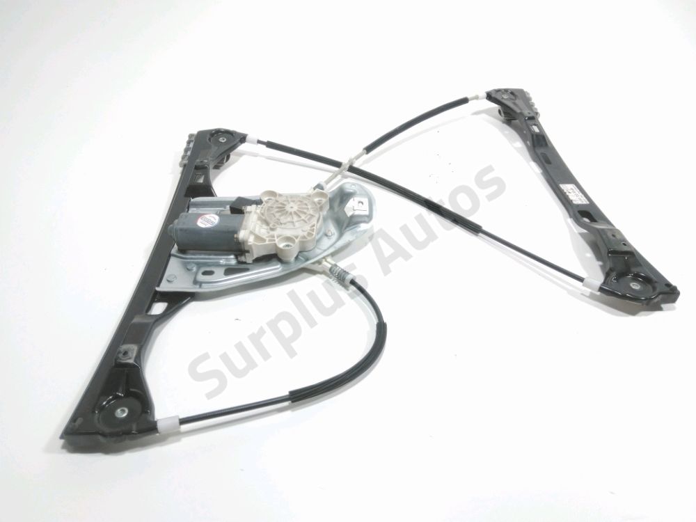 Leve-vitre electrique avant droit