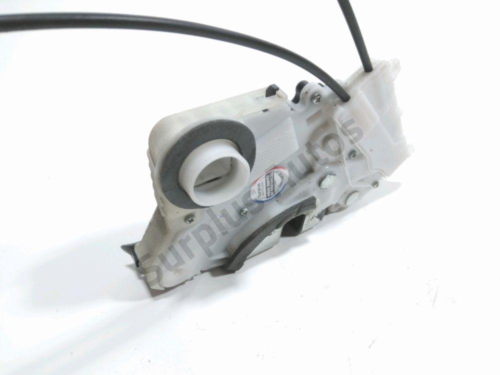 Serrure de porte avant gauche