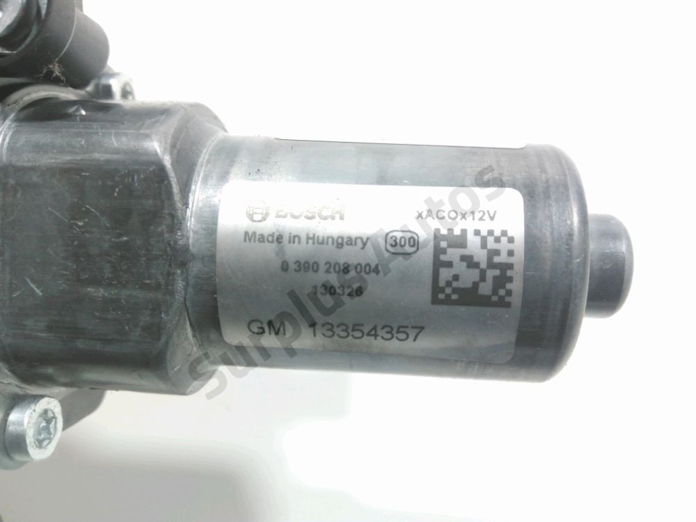 Moteur d'essuie glace arrière