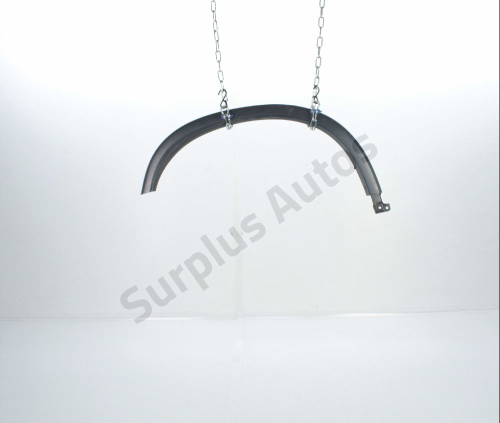 Elargisseur d'aile arrière droit