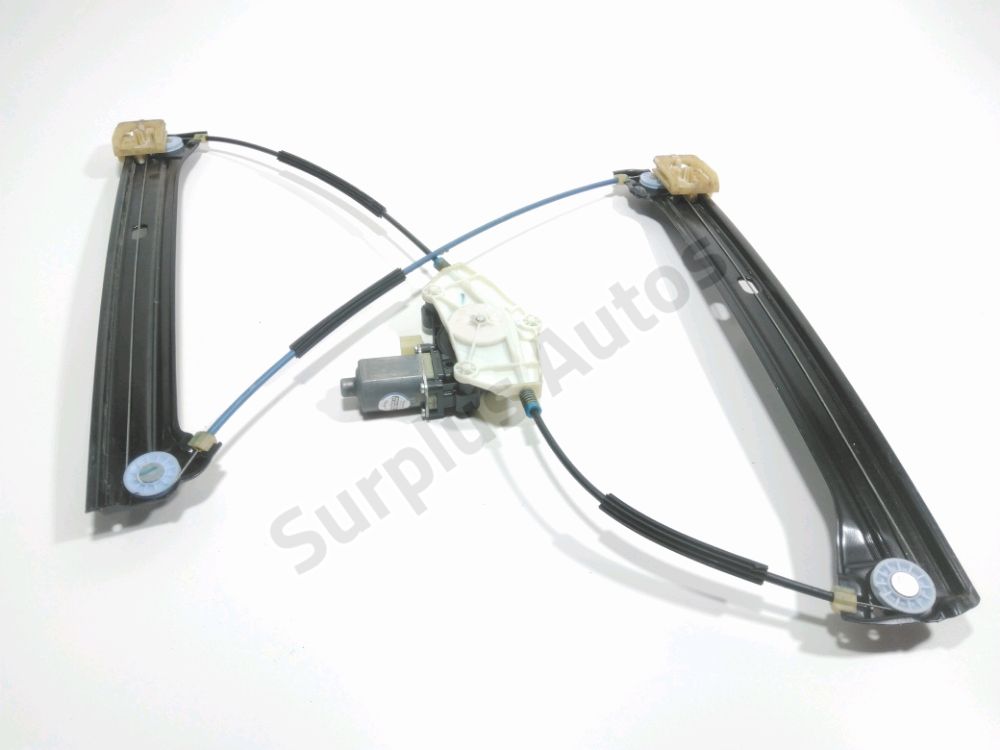 Lève-vitre électrique avant droit