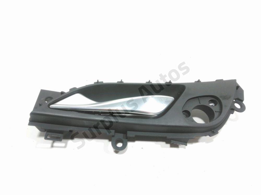 Poignée intérieure porte avant gauche