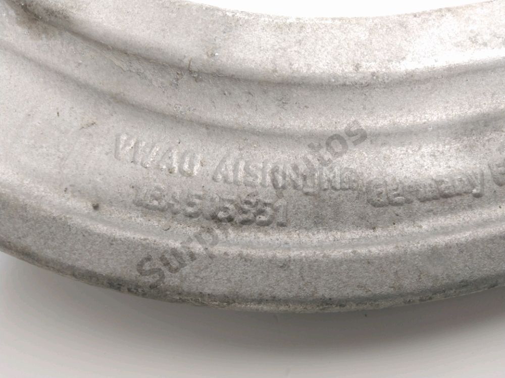 Triangle supérieur arrière droit