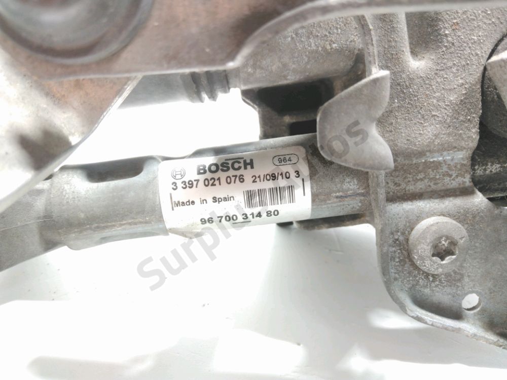 Mécanisme + moteur d'essuie glace avant