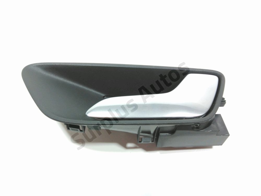 Poignée intérieure porte avant droite