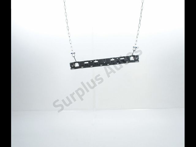 Support central de pare-choc arrière