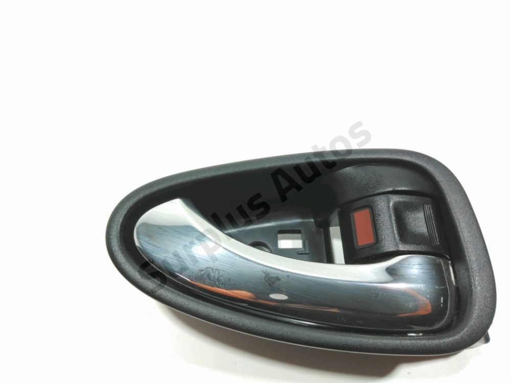 Poignée intérieure porte avant droite