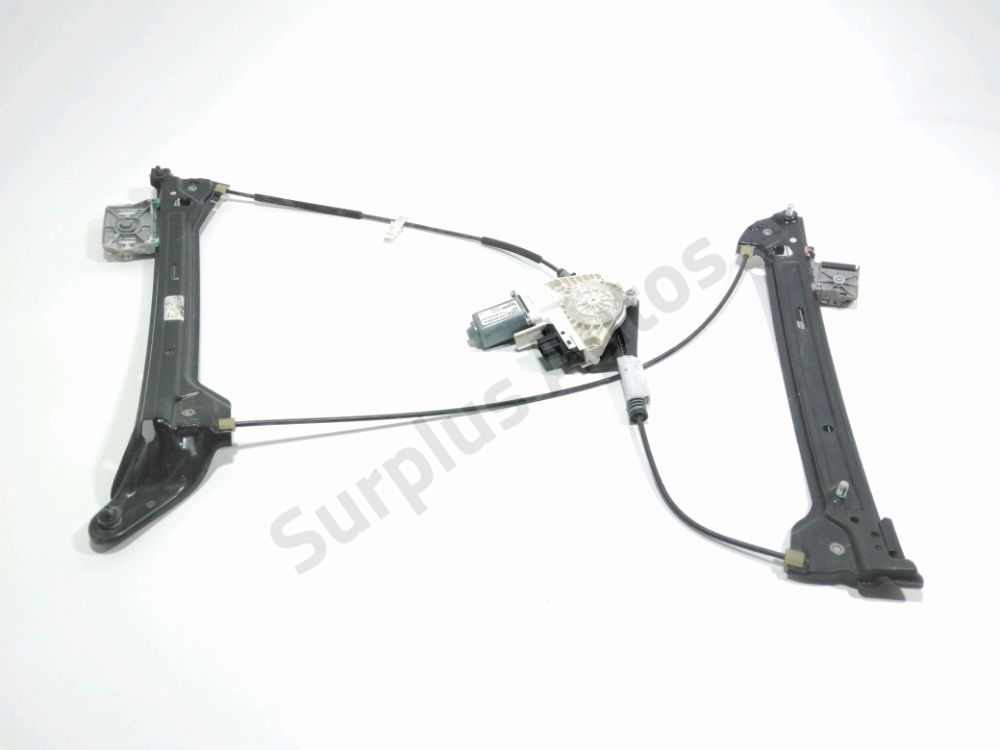 Lève-vitre électrique avant gauche