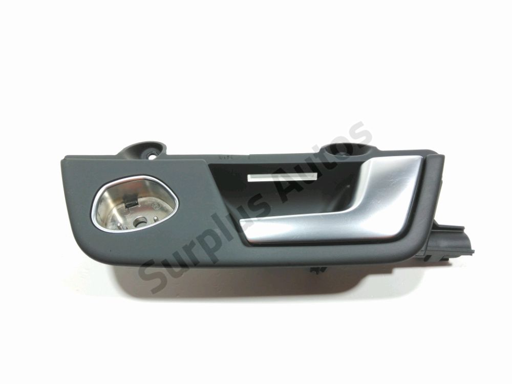 Poignee interieure porte arriere droite