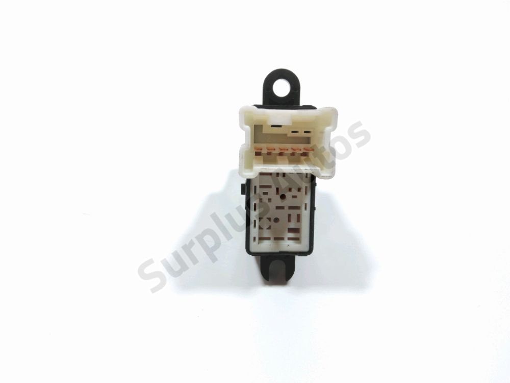 Commande lève-vitre avant droit