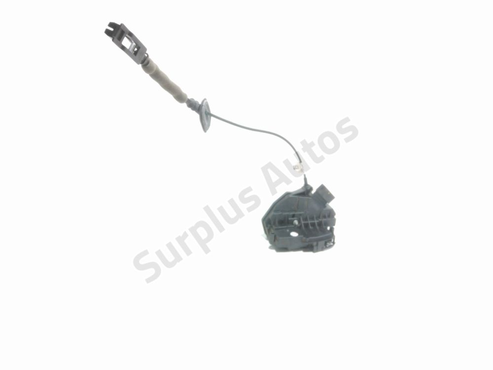 Serrure de porte avant droite