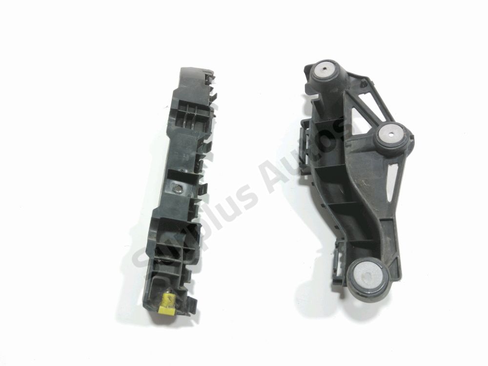 Support droit de pare-choc arrière