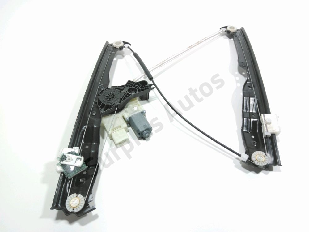 Lève-vitre électrique avant gauche