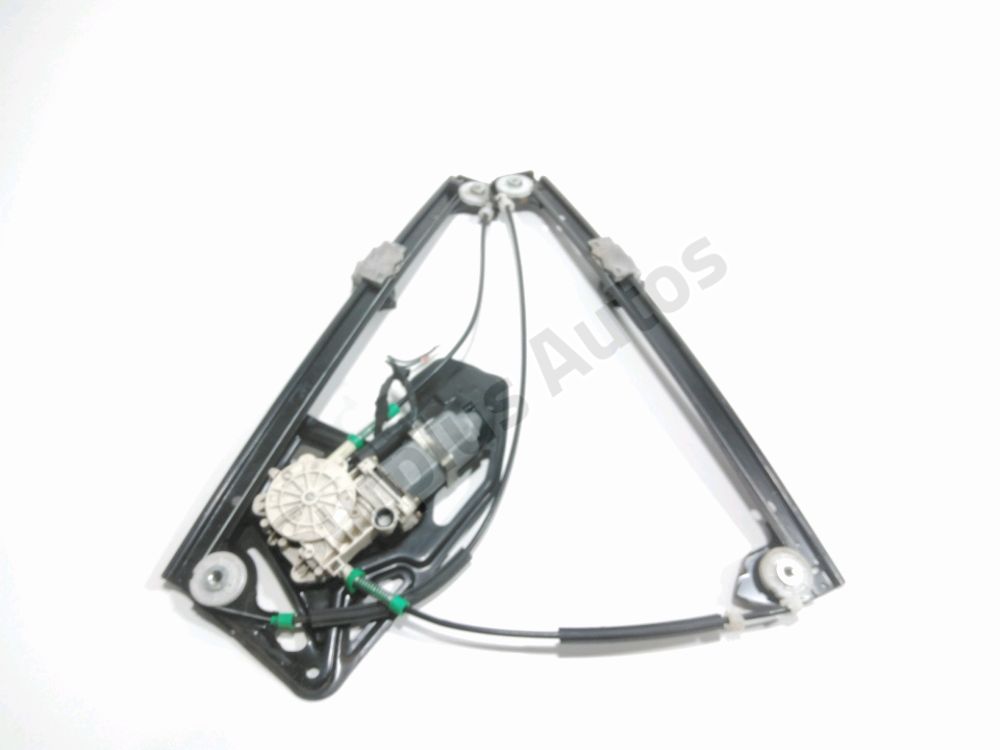 Lève-vitre électrique avant droit