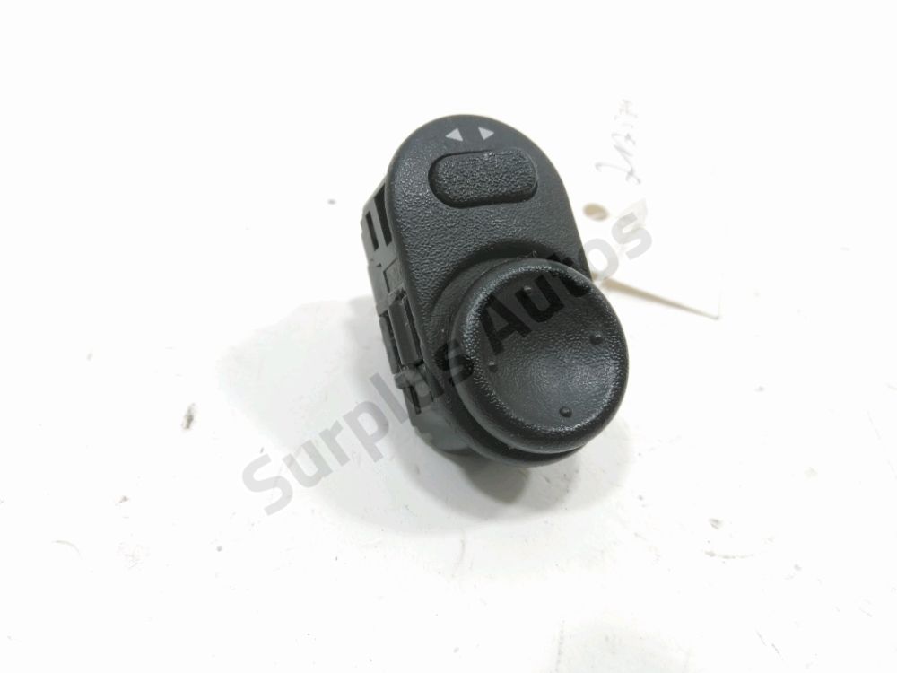 Commande rétroviseur gauche