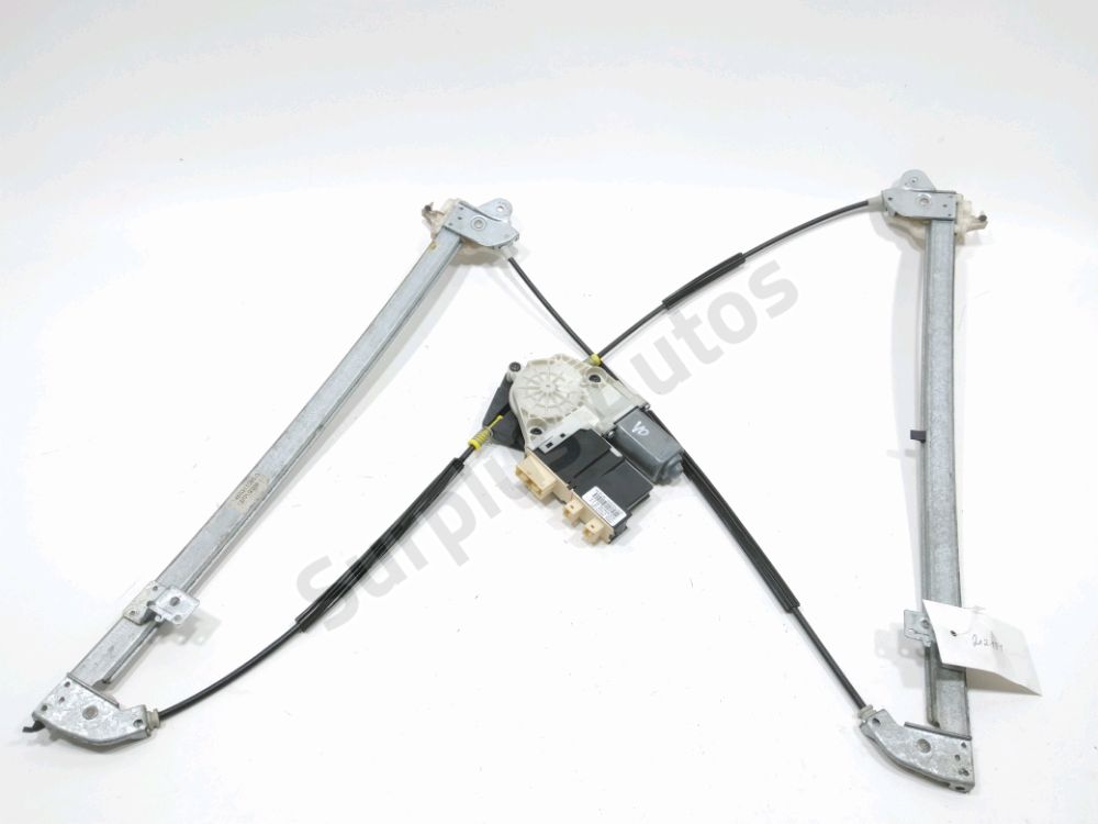 Lève-vitre électrique avant droit