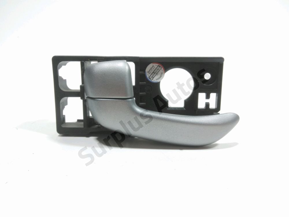 Poignée intérieure porte avant gauche