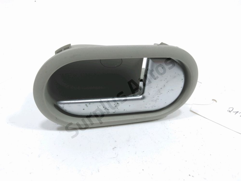 Poignee interieure porte arriere droite