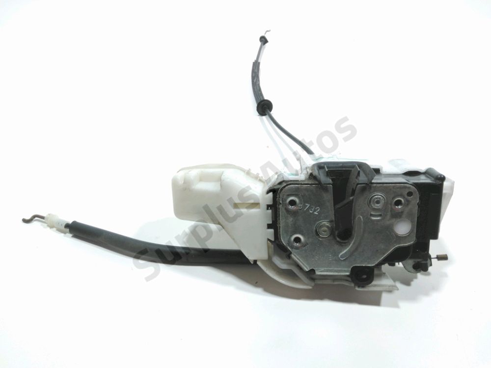 Serrure de porte avant gauche