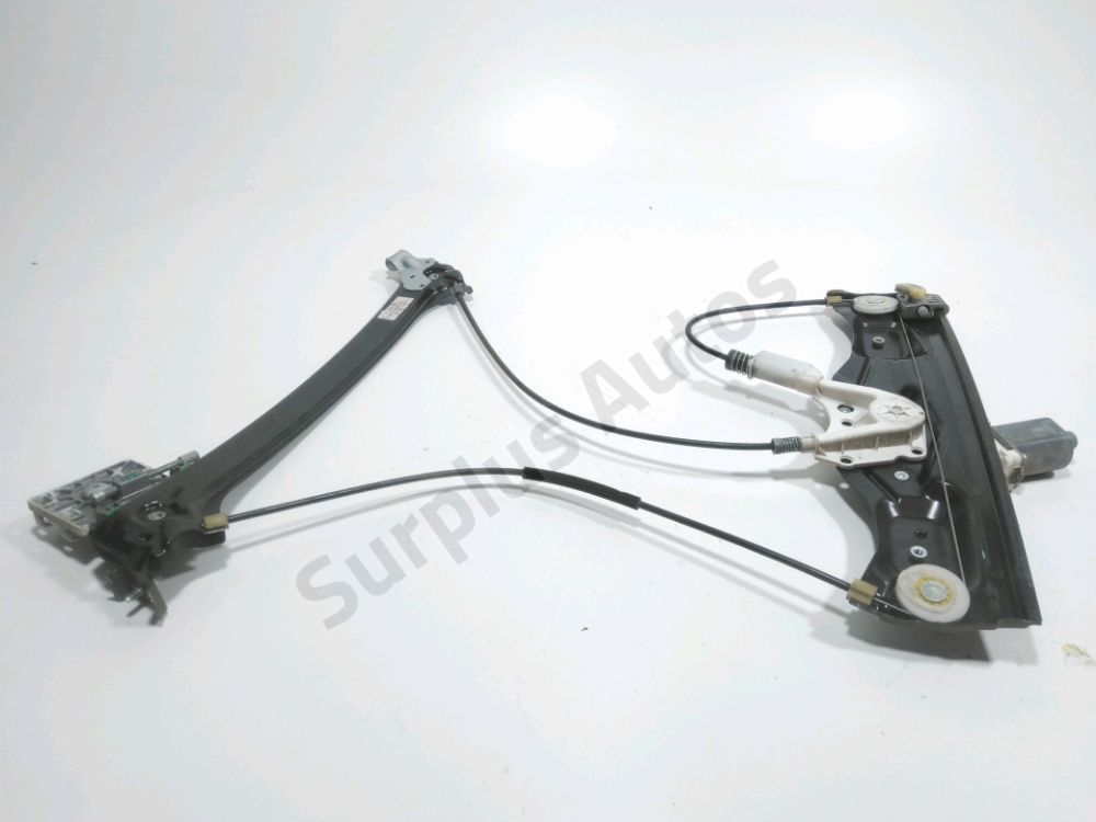 Lève-vitre électrique avant gauche