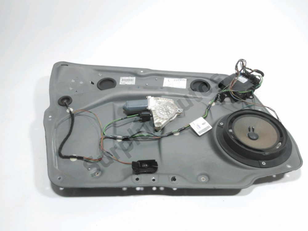 Leve-vitre electrique avant gauche