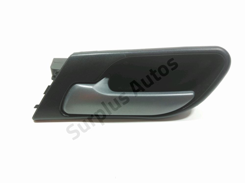 Poignée intérieure porte avant gauche