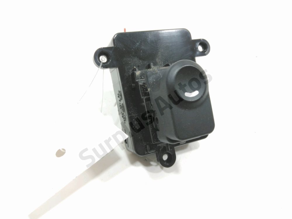 Commande leve-vitre avant droit