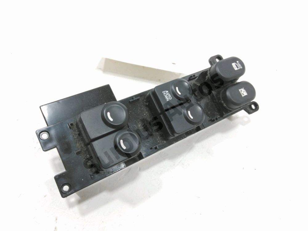 Commande lève-vitre avant gauche