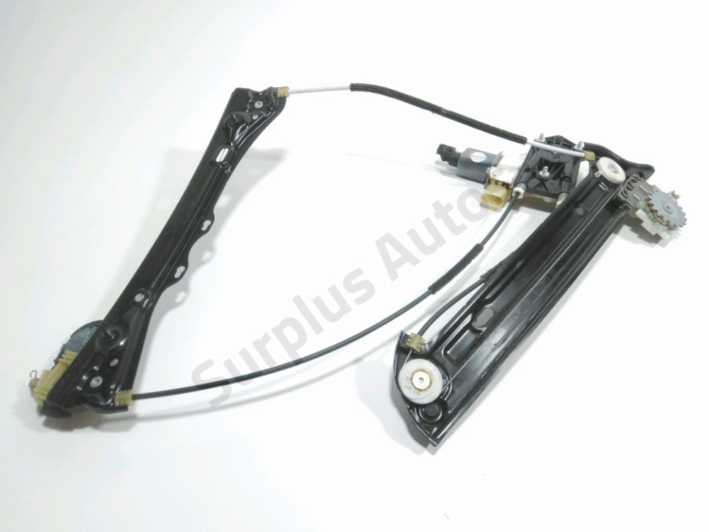 Lève-vitre électrique avant droit