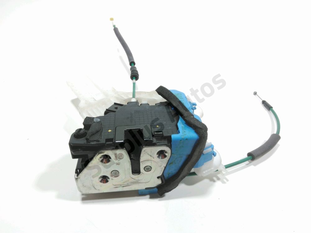 Serrure de porte arrière droite