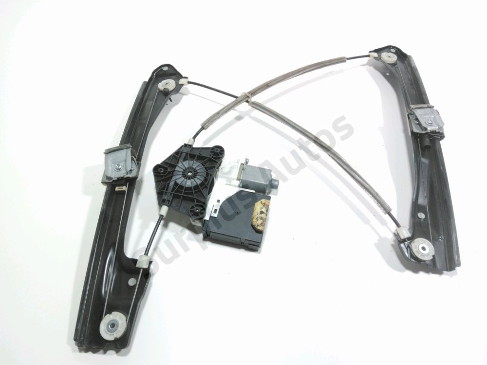 Leve-vitre electrique avant gauche