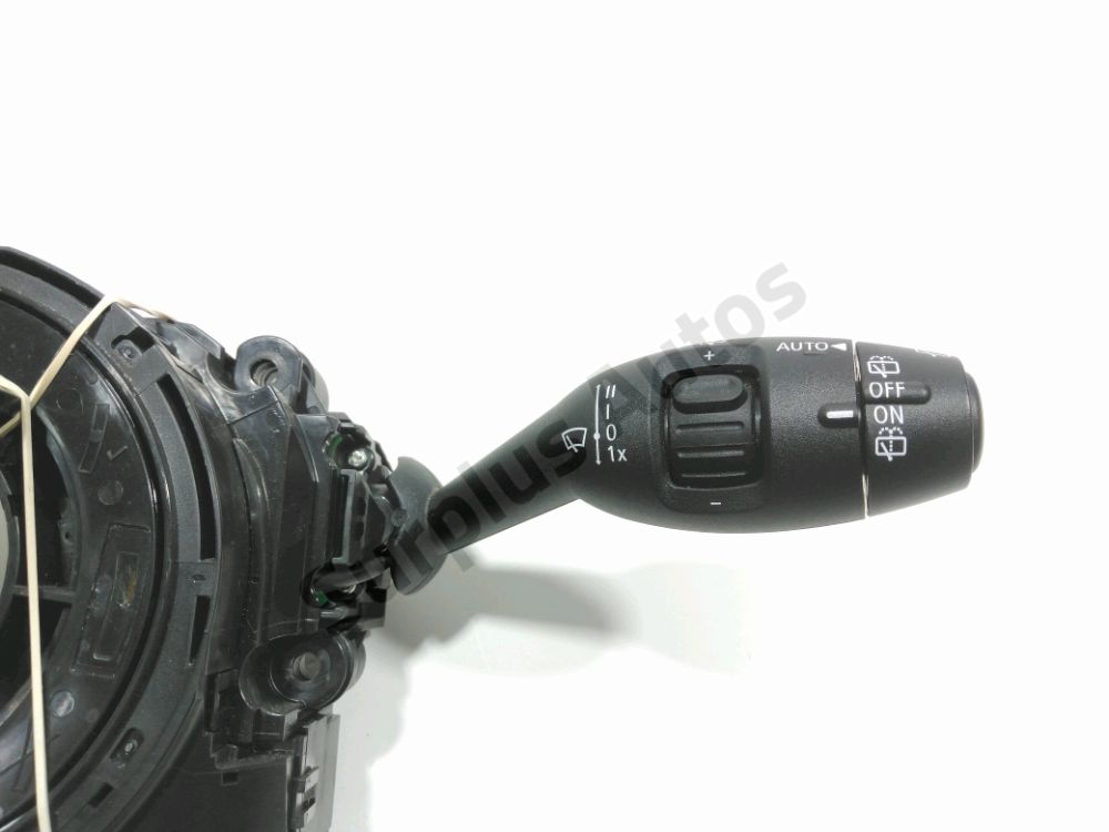 Commande sous-volant