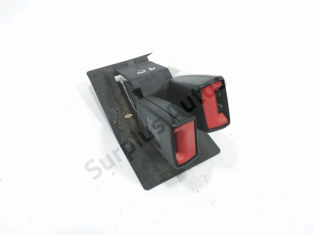 Ancrage ceinture arrière central