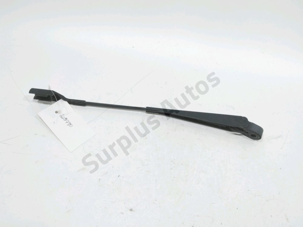 Bras d'essuie-glace arriere